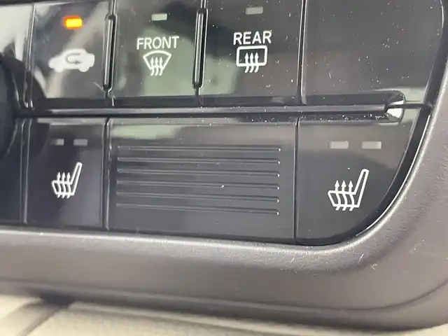 ホンダ Ｎ ＢＯＸ G L ホンダセンシング 三重県 2020(令2)年 2.9万km プラチナホワイトパール 禁煙車/純正ナビ/・AM/FM/Bluetooth/CD/フルセグ/ホンダセンシング/レーダークルーズコントロール/前席シートヒーター/バックカメラ/LEDヘッドライト/ETC/ステアリングスイッチ/オートライト/プッシュスタート/スマートキー