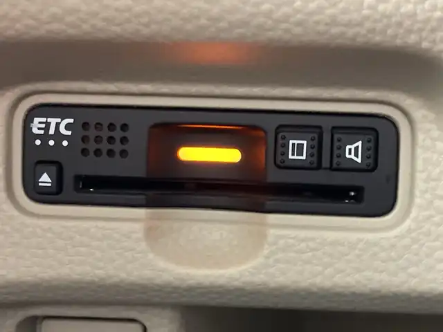 ホンダ Ｎ ＢＯＸ G L ホンダセンシング 三重県 2020(令2)年 2.9万km プラチナホワイトパール 禁煙車/純正ナビ/・AM/FM/Bluetooth/CD/フルセグ/ホンダセンシング/レーダークルーズコントロール/前席シートヒーター/バックカメラ/LEDヘッドライト/ETC/ステアリングスイッチ/オートライト/プッシュスタート/スマートキー