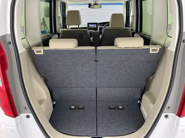 ホンダ Ｎ ＢＯＸ G L ホンダセンシング 三重県 2020(令2)年 2.9万km プラチナホワイトパール 禁煙車/純正ナビ/・AM/FM/Bluetooth/CD/フルセグ/ホンダセンシング/レーダークルーズコントロール/前席シートヒーター/バックカメラ/LEDヘッドライト/ETC/ステアリングスイッチ/オートライト/プッシュスタート/スマートキー