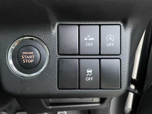 スズキ アルト ワークス 愛知県 2016(平28)年 4.1万km スチールシルバーM 純正ナビ(CN-E202Z)/・CD/・AM/FM/・ワンセグテレビ/衝突軽減ブレーキ/ETC/プッシュスタート/スマートキー/純正15インチアルミホイール/RECAROシート/キセノンヘッドライト/オートライト/ドアバイザー/純正フロアマット
