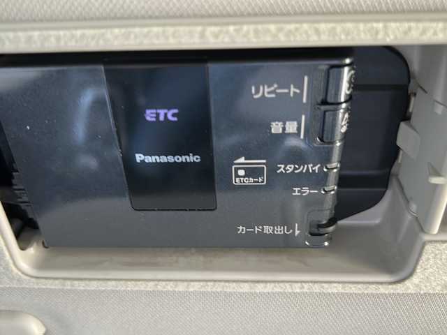 マツダ アテンザ セダン XD Lパッケージ 東京都 2013(平25)年 5.8万km スノーフレイクホワイトパールマイカ 純正ナビ【Bluetooth接続可、USB、CD、DVD、フルセグTV、iPod、AUX、HDMI】/BOSEスピーカー/レーダークルーズコントロール/バックカメラ/RVM（リアビークルモニタリングシステム）/AFS/i-stop/コーナーセンサー/衝突被害軽減システム/横滑り防止装置/純正フロアマット/純正アルミホイール/レザーシート/シートヒーター/パワーシート/パドルシフト/MTモード付AT/オートライト/盗難防止装置/ETC/ABS/WAC/Wサイドエアバッグ/ターボ/スマートキー/スペアキー1本