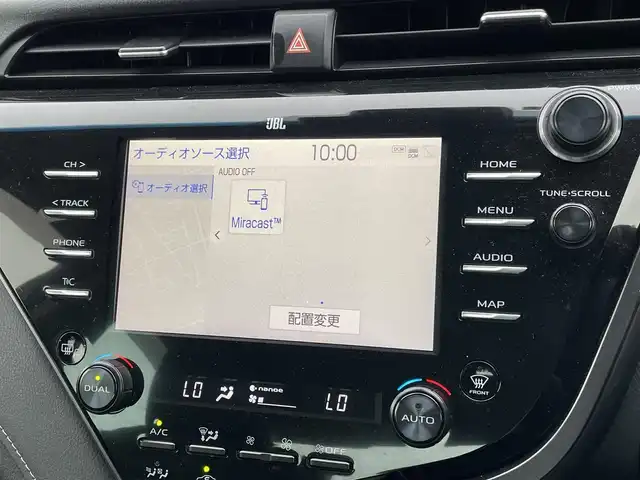 トヨタ カムリ WS 道央・札幌 2020(令2)年 8.8万km プラチナホワイトパールマイカ ４WD/寒冷地仕様/JBLプレミアムサウンドシステム/純正メーカーナビ/AM/FM/BT/フルセグ/トヨタセーフティセンス/プリクラッシュセーフティ/横滑り防止装置/レーダークルーズコントロール/レーンキープアシスト/クリアランスソナー/バックカメラ/ビルトインETC2.0/自動防眩ミラー/EVMODE/ECOMODE/NORMALMODE/SPORTMODE/D席パワーシート/ハーフレザーシート/革巻きステアリング/ステアリングリモコン/パドルシフト/電動パーキング/ブレーキホールド/MTモード付AT/プッシュスタート/スマートキー/LEDヘッドライト/オートライト/オートハイビーム/電動格納ミラー/ヒーテッドドアミラー/ウィンカーミラー/純正フロアマット/ドアバイザー/スペアキー/純正エンジンスターター