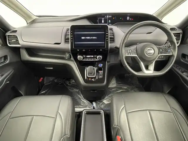 日産 セレナ e－パワー ハイウェイスター V 埼玉県 2019(令1)年 3.1万km ブリリアントホワイトパール 2トーン 禁煙車　純正１０インチナビ　１１インチ後席モニター　両側電動スライドドア　全方位カメラ　ＥＴＣ　前後ドライブレコーダー　クルーズコントロール　フルセグＴＶ　ＬＥＤヘッドライト　ＢＳＭ　衝突被害軽減