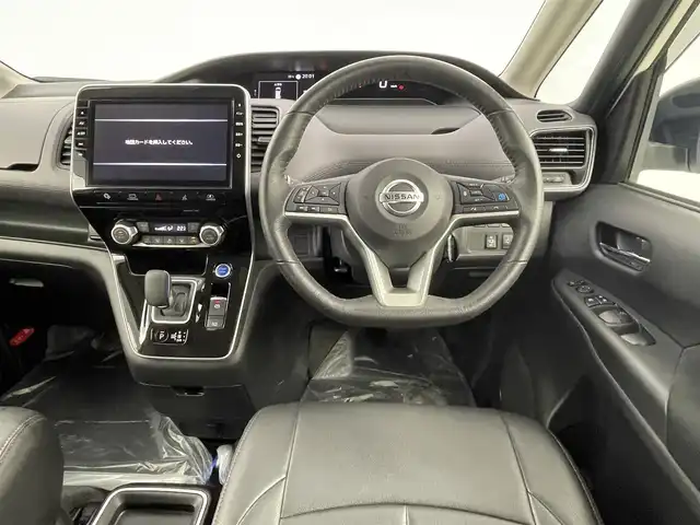 日産 セレナ e－パワー ハイウェイスター V 埼玉県 2019(令1)年 3.1万km ブリリアントホワイトパール 2トーン 禁煙車　純正１０インチナビ　１１インチ後席モニター　両側電動スライドドア　全方位カメラ　ＥＴＣ　前後ドライブレコーダー　クルーズコントロール　フルセグＴＶ　ＬＥＤヘッドライト　ＢＳＭ　衝突被害軽減