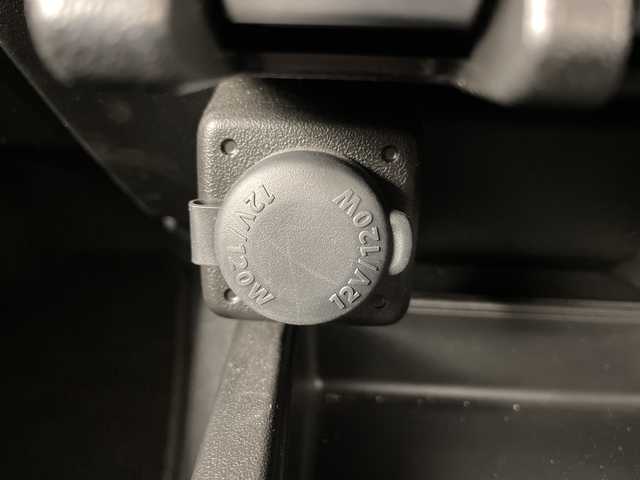 スズキ ジムニー XL 道央・札幌 2024(令6)年 0.9万km ブルーイッシュブラックパール3 ・４WD/ターボ/・スズキセーフティサポート/・衝突被害軽減ブレーキ/・純正8インチディーラーナビ/・DVD.CD.SD.BT.フルセグ/・バックカメラ /・TOYO  OPEN COUNTRYタイヤ/・LEDオートライト/オートハイビーム/・イエローフォグランプ/・運転席/助手席シートヒーター/・ビルトインETC/・スタッドレスタイヤ積込/・スマートキー/プッシュスタート