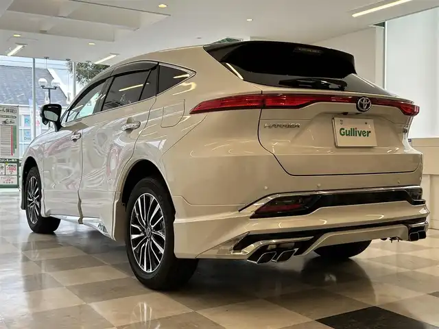 トヨタ ハリアー ハイブリッド G 岐阜県 2024(令6)年 0.3万km プラチナホワイトパールマイカ MODELISTAフルエアロ/Toyota Safety Sense/純正12.3インチナビ/フルセグテレビ/バックカメラ/MiraCast/Bluetooth/前後ドライブレコーダー/ETC2.0/デジタルインナーミラー/レーダークルーズコントロール/コーナーセンサー/プッシュスタート/スマートキー/スペアキー/オートエアコン/オートライト/オートマチックハイビーム/LEDヘッドライト