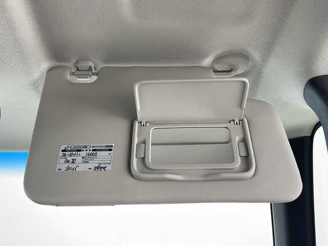 ホンダ Ｎ ＢＯＸ カスタム G SSパッケージ 神奈川県 2013(平25)年 8.5万km プレミアムホワイトパール 【(株)IDOMが運営する【じしゃロン相模原店】の自社ローン対象車両になります。こちらは現金ご利用時の価格です。自社ローンご希望の方は別途その旨お申付け下さい。】/〇　純正ナビ/〇　ワンセグテレビ/〇　Bluetooth/〇　バックカメラ/〇　アイドリングストップ/〇　ウィンカーミラー/〇　ドアバイザー/〇　プッシュスタート/〇　両側パワースライドドア/〇　HID/〇　ETC/〇　社外アルミホイール/〇　オートライト/〇　電動格納ミラー