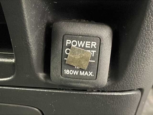 ホンダ Ｎ ＢＯＸ カスタム G SSパッケージ 神奈川県 2013(平25)年 8.5万km プレミアムホワイトパール 【(株)IDOMが運営する【じしゃロン相模原店】の自社ローン対象車両になります。こちらは現金ご利用時の価格です。自社ローンご希望の方は別途その旨お申付け下さい。】/〇　純正ナビ/〇　ワンセグテレビ/〇　Bluetooth/〇　バックカメラ/〇　アイドリングストップ/〇　ウィンカーミラー/〇　ドアバイザー/〇　プッシュスタート/〇　両側パワースライドドア/〇　HID/〇　ETC/〇　社外アルミホイール/〇　オートライト/〇　電動格納ミラー