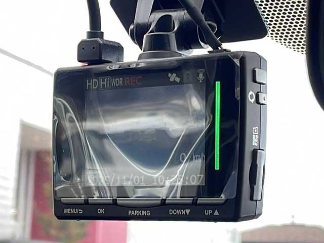 トヨタ シエンタ X 福島県 2019(令1)年 3.7万km ブラックマイカ 4WD 純正ナビ フルセグTV Bluetooth バックカメラ 左側パワースライドドア ドライブレコーダー 社外アルミホイール 3列目シート 横滑り防止装置 フロアマット ドアバイザー