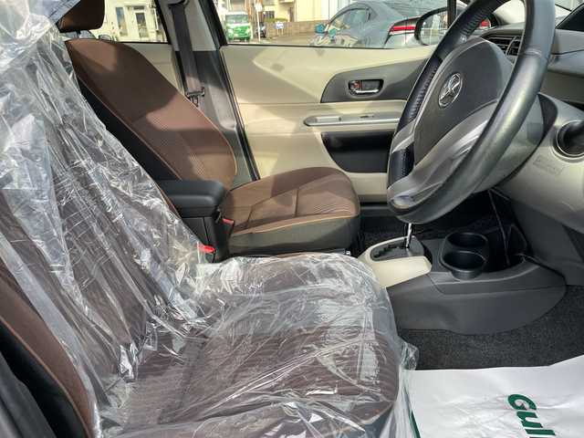 トヨタ アクア G 石川県 2013(平25)年 8.1万km グレーメタリック 純正ナビ　フルセグＴＶ　ＥＴＣ　ドラレコ　スマートキー　プッシュスタート　電動ミラー　社外アルミホイール　社外アルミ＆スタッドレス積み込み