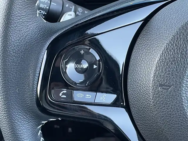 ホンダ Ｎ ＢＯＸ カスタム L ターボ 香川県 2023(令5)年 3.4万km プラチナホワイトパール 登録時走行距離：33181km/ディーラー純正ナビ/　CD DVD BT フルセグTV/バックカメラ/ホンダセンシング/レーダークルーズコントロール/レーンキープアシスト/クリアランスソナー/LEDヘッドライト/オートライト/フォグランプ/レベライザヘッドライト/ホールド機能付き電子パーキングブレーキ/ハーフレザーシート/シートヒーター/ロールサンシェード/ISOFIX/前後ドライブレコーダー/ビルトインETC/プッシュスタート/スマートキー/スペアキー/新車時保証書/ワンオーナー