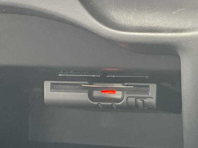 日産 ノート X 愛知県 2017(平29)年 4.2万km ピンク 衝突軽減システム/純正ナビ/全方位カメラ/ワンセグ/CD DVD/Bluetooth/バックカメラ/コーナーセンサー/ETC/ドライブレコーダー/ステアリングスイッチ/スマートキー/プッシュスタート