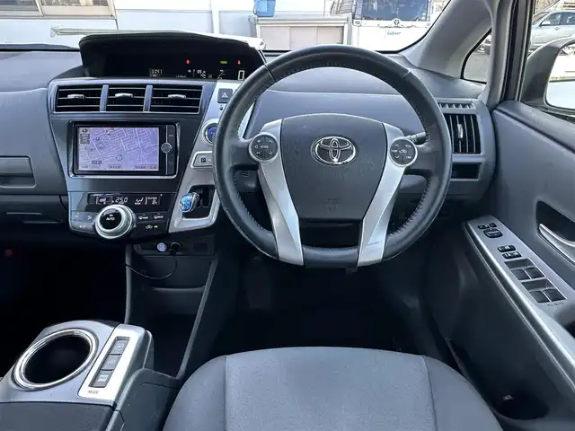 トヨタ プリウス α S ツーリングセレクション 東京都 2014(平26)年 4.9万km ホワイトパールクリスタルシャイン ワンオーナー/純正ナビ【Bluetooth接続可、CD、DVD、フルセグTV走行中視聴可】/バックカメラ/ドライブレコーダー前後/ドライブモード【EV、ECO、PWR】/純正フロアマット/純正アルミホイール/オートライト/盗難防止装置/横滑り防止装置/ABS/Wエアバッグ/カーテンエアバッグ/スマートキー/スペアキー1本/保証書、取扱説明書