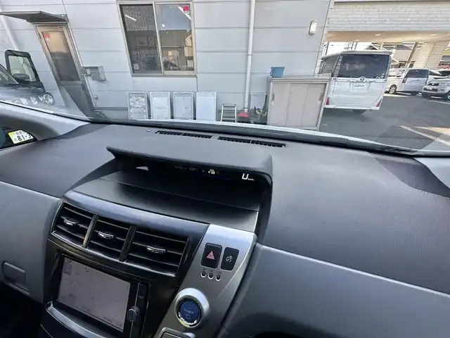 トヨタ プリウス α S ツーリングセレクション 東京都 2014(平26)年 4.9万km ホワイトパールクリスタルシャイン ワンオーナー/純正ナビ【Bluetooth接続可、CD、DVD、フルセグTV走行中視聴可】/バックカメラ/ドライブレコーダー前後/ドライブモード【EV、ECO、PWR】/純正フロアマット/純正アルミホイール/オートライト/盗難防止装置/横滑り防止装置/ABS/Wエアバッグ/カーテンエアバッグ/スマートキー/スペアキー1本/保証書、取扱説明書