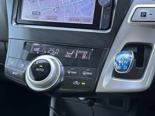 トヨタ プリウス α S ツーリングセレクション 東京都 2014(平26)年 4.9万km ホワイトパールクリスタルシャイン ワンオーナー/純正ナビ【Bluetooth接続可、CD、DVD、フルセグTV走行中視聴可】/バックカメラ/ドライブレコーダー前後/ドライブモード【EV、ECO、PWR】/純正フロアマット/純正アルミホイール/オートライト/盗難防止装置/横滑り防止装置/ABS/Wエアバッグ/カーテンエアバッグ/スマートキー/スペアキー1本/保証書、取扱説明書