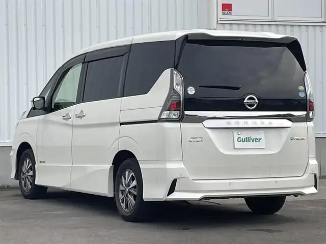 日産 セレナ e－パワー ハイウェイスター V 愛媛県 2019(平31)年 2.6万km ブリリアントホワイトパール 社外ナビ（Bluetooth/SD/CD/DVD/フルセグTV)/アランドビューモニター/日産プロパイロット/両側パワースライドドア/ETC/デジタルインナーミラー/前方ドライブレコーダー/純正15インチアルミホイール/純正フロアマット/LEDヘッドライト/フォグランプ/ABS/横滑り防止装置/レーンキープアシスト/衝突被害軽減ブレーキ/プッシュスタート/スマートキー
