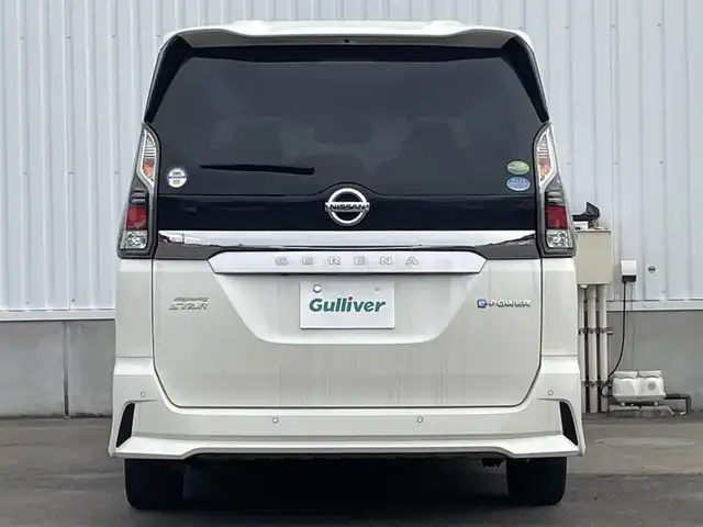 日産 セレナ e－パワー ハイウェイスター V 愛媛県 2019(平31)年 2.6万km ブリリアントホワイトパール 社外ナビ（Bluetooth/SD/CD/DVD/フルセグTV)/アランドビューモニター/日産プロパイロット/両側パワースライドドア/ETC/デジタルインナーミラー/前方ドライブレコーダー/純正15インチアルミホイール/純正フロアマット/LEDヘッドライト/フォグランプ/ABS/横滑り防止装置/レーンキープアシスト/衝突被害軽減ブレーキ/プッシュスタート/スマートキー