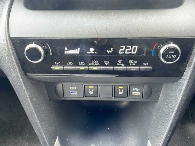 トヨタ ヤリスクロス ハイブリッド Z 長野県 2023(令5)年 2.9万km ブラックマイカ プッシュスタート　/Bluetooth　/ＥＴＣ　/バックカメラ/ステアリングスイッチ/ステアリングヒーター/純正18インチアルミホイール/全方位カメラ　/スマートキー　/クルーズコントロール　/ＵＳＢ入力端子　/パワーシート　/シートヒーター　/エアシート/リアスポイラー　/コーナーセンサー/横滑り防止装置/盗難防止装置/オートライト/オートマチックハイビーム/ＬＥＤライト/衝突被害軽減システム