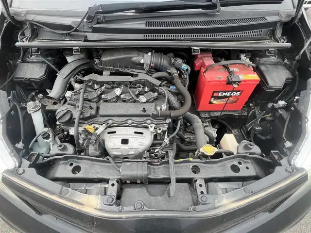 トヨタ ヴィッツ F 秋田県 2012(平24)年 7万km ブラックマイカ 純正オーディオ/４WD/リモコンキー/社外アルミ/ETC/純正フロアマット/純正ドアバイザー/寒冷地仕様/電動格納ミラー/パワーステアリング/パワーウィンドウ/センターデフロック/保証書/取扱説明書/記録簿