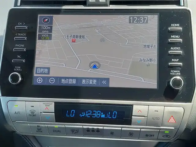 トヨタ ランドクルーザー プラド TX Lパッケージ 東京都 2023(令5)年 1.6万km ホワイトパールクリスタルシャイン サンルーフ/ワンオーナー/Toyota Safety Sense/・プリクラッシュセーフティ/・レーンディパーチャーアラート/・オートマチックハイビーム/・レーダークルーズコントロール/・クリアランスソナー/・ブラインドスポットモニター/パノラミックビューモニター/ルームミラー型ドライブレコーダー(前後)/プッシュスタート/MTモード付きAT/純正ナビ/フルセグTV/ETC/ルーフレール/レザーシート/パワーシート/シートヒーター/ベンチレーション/LEDヘッドライト/19インチ純正アルミホイール
