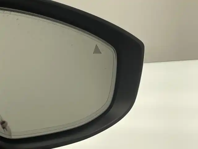 マツダ マツダ３ファストバック XD プロアクティブ ツーリングS 愛知県 2022(令4)年 5.6万km ソウルレッドクリスタルM 純正ナビ　フルセグＴＶ　ＢＴ　ＨＤＭＩ　全方位カメラ　ＢＯＳＥサウンド　赤革　シートヒーター　ハンドルヒーター　純正前後ドラレコ　ＢＳＭ　衝突軽減　追従クルコン　ＬＥＤライト　コーナーセンサー　パドルシフト　電動パーキングブレーキ　オートホールド　バーガンディパッケージ　禁煙車