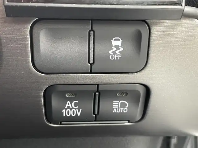 トヨタ プリウス ＰＨＶ S GRスポーツ 茨城県 2020(令2)年 1.5万km プラチナホワイトパールマイカ 純正ナビ/【ラジオ・ＣＤ・ＤＶＤ・TV・SD・BT】/シートヒーター/レーダークルコン/ETC2.0/Bカメラ/左サイドカメラ/Fカメラ/100V電源/GR専用ハーフレザーシート/GR専用ステアリング/GR専用アルミホイール/オートライト/Fフォグ/LEDライト