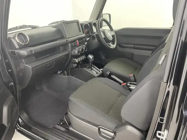 スズキ ジムニー XC 埼玉県 2025(令7)年 0.1万km未満 ブルーイッシュブラックパール3 ４WD/デュアルセンサーブレーキサポート/クルーズコントロール/横滑り防止装置/盗難防止装置/レーンキープアシスト/コーナーセンサー/LEDヘッドライト/オートライト/シートヒーター/純正16インチアルミホイール/スマートキー/プッシュスタート