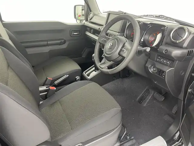スズキ ジムニー XC 埼玉県 2025(令7)年 0.1万km未満 ブルーイッシュブラックパール3 ４WD/デュアルセンサーブレーキサポート/クルーズコントロール/横滑り防止装置/盗難防止装置/レーンキープアシスト/コーナーセンサー/LEDヘッドライト/オートライト/シートヒーター/純正16インチアルミホイール/スマートキー/プッシュスタート