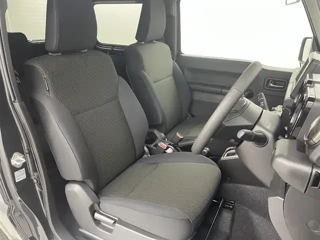 スズキ ジムニー XC 埼玉県 2025(令7)年 0.1万km未満 ブルーイッシュブラックパール3 ４WD/デュアルセンサーブレーキサポート/クルーズコントロール/横滑り防止装置/盗難防止装置/レーンキープアシスト/コーナーセンサー/LEDヘッドライト/オートライト/シートヒーター/純正16インチアルミホイール/スマートキー/プッシュスタート