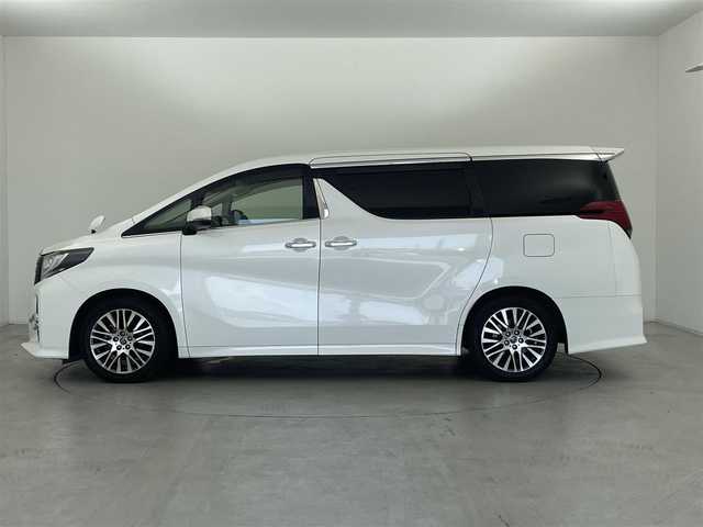 トヨタ アルファード S Cパッケージ 群馬県 2018(平30)年 6万km ホワイトパールクリスタルシャイン ツインムーンルーフ/＝＝＝＝＝/ALPINE11インチナビ/・AM/FM/CD/DVD/SD/Bluetooth/フルセグTV/ALPINEフリップダウンモニター/バックカメラ/両側パワースライドドア/パワーバックドア/クルーズコントロール/運転席パワーシート/シートメモリー機能付/ステアリングヒーター/プッシュスタート/スマートキー/ETC