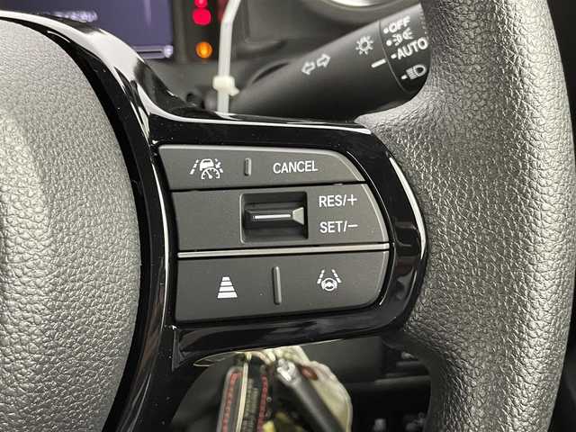 ホンダ Ｎ ＢＯＸ カスタム 千葉県 2025(令7)年 0.1万km未満 メテオロイドグレーメタリック ホンダセンシング/・衝突軽減ブレーキ/・先行車発進お知らせ機能/・歩行者事故低減ステアリング/・路外逸脱抑制機能/・標識認識機能/・渋滞追従機能付きアダクティブクルーズコントロール/・車線維持支援システム/・誤発進抑制機能/・近距離衝突軽減ブレーキ/・急アクセル抑制機能/・パーキングセンサーシステム/・オートマチックハイビーム/両側パワースライドドア/シートヒーター/電動パーキングブレーキ/オートブレーキホールド/LEDオートヘッドライト/純正アルミホイール/プッシュスタート/スマートキー/スペアキー1本