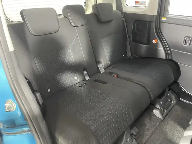 トヨタ ルーミー カスタムG 大阪府 2023(令5)年 1.3万km ターコイズブルーマイカメタリック 純正9incナビ(フルセグ/DVD再生/Bluetooth) 360カメラ 後席モニター ETC 両側パワースライドドア シートヒーター 衝突軽減 レーダークルコン クリアランスソナー ドラレコ