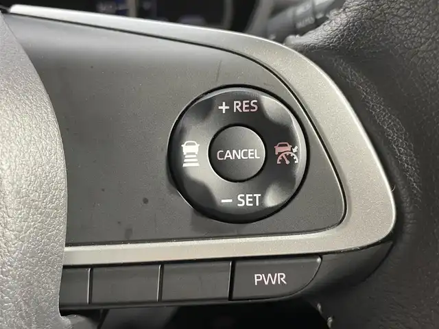 トヨタ ルーミー カスタムG 大阪府 2023(令5)年 1.3万km ターコイズブルーマイカメタリック 純正9incナビ(フルセグ/DVD再生/Bluetooth) 360カメラ 後席モニター ETC 両側パワースライドドア シートヒーター 衝突軽減 レーダークルコン クリアランスソナー ドラレコ