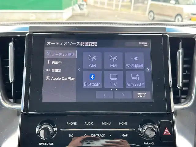 トヨタ アルファード S Cパッケージ 宮城県 2022(令4)年 5.2万km ホワイトパールクリスタルシャイン ツインムーンルーフ/＝＝＝/モデリスタフロントスポイラー/セーフティセンス/・プリクラッシュセーフティ/・レーントレーシングアシスト/・アダプティブハイビームシステム/・ロードサインアシスト/・レーダークルーズコントロール（全車速追従機能付）/パーキングサポートブレーキ（前後方静止物）/純正12インチフリップダウンモニター/9インチディスプレイオーディオ/・ナビ付/・CD/DVDデッキ/・Bluetooth/・フルセグTV/・AppleCarPlay/AndroidAuto/バックカメラ/ビルトインETC2.0/ドライブレコーダー/AC100V/100Wアクセサリーコンセント/パワーバックドア/両側パワースライドドア/ブラック合皮シート/パワーシート（運転席メモリー機能付）/シートヒーター/ベンチレーション/ステアヒーター/ウッドコンビステアリング/電動パーキングブレーキ/ブレーキホールド/3眼LEDヘッドランプ/フォグランプ/オートライト/スマートキー2本/純正18インチAW/純正フロアマット/W/サイド/カーテンエアバッグ
