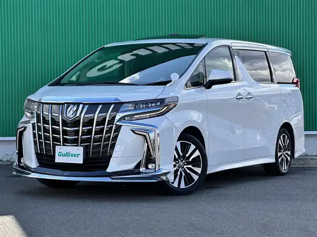 トヨタ アルファード S Cパッケージ 宮城県 2022(令4)年 5.2万km ホワイトパールクリスタルシャイン ツインムーンルーフ/＝＝＝/モデリスタフロントスポイラー/セーフティセンス/・プリクラッシュセーフティ/・レーントレーシングアシスト/・アダプティブハイビームシステム/・ロードサインアシスト/・レーダークルーズコントロール（全車速追従機能付）/パーキングサポートブレーキ（前後方静止物）/純正12インチフリップダウンモニター/9インチディスプレイオーディオ/・ナビ付/・CD/DVDデッキ/・Bluetooth/・フルセグTV/・AppleCarPlay/AndroidAuto/バックカメラ/ビルトインETC2.0/ドライブレコーダー/AC100V/100Wアクセサリーコンセント/パワーバックドア/両側パワースライドドア/ブラック合皮シート/パワーシート（運転席メモリー機能付）/シートヒーター/ベンチレーション/ステアヒーター/ウッドコンビステアリング/電動パーキングブレーキ/ブレーキホールド/3眼LEDヘッドランプ/フォグランプ/オートライト/スマートキー2本/純正18インチAW/純正フロアマット/W/サイド/カーテンエアバッグ