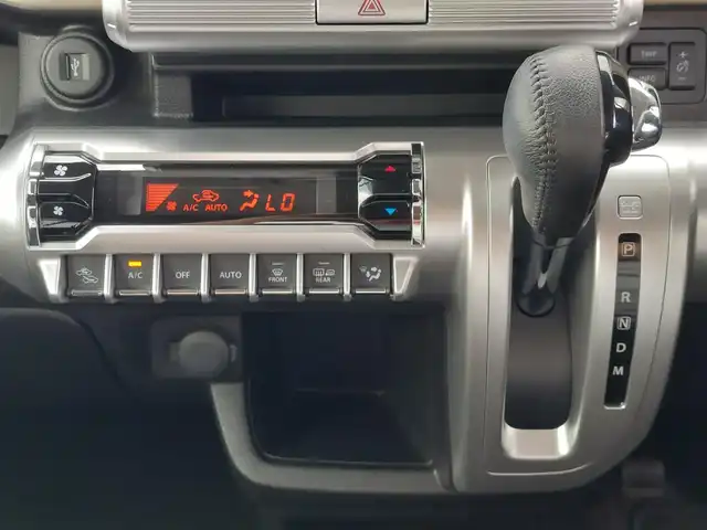 スズキ クロスビー HYBRID MZ 東京都 2020(令2)年 5.5万km キャラバンアイボリーパールメタリック/ブラック 2トーンルーフ 純正ナビ/・Bluetooth/・フルセグテレビ/・CD/DVD/アラウンドビューモニター/デュアルセンサーブレーキサポート/クルーズコントロール/純正アルミホイール/フロントフォグランプ/ビルトインETC/純正フロアマット/シートヒーター/LEDヘッドライト/プッシュスタート/新車保証書/取扱説明書/ドライブレコーダー/コーナーセンサー/キーレスエントリー