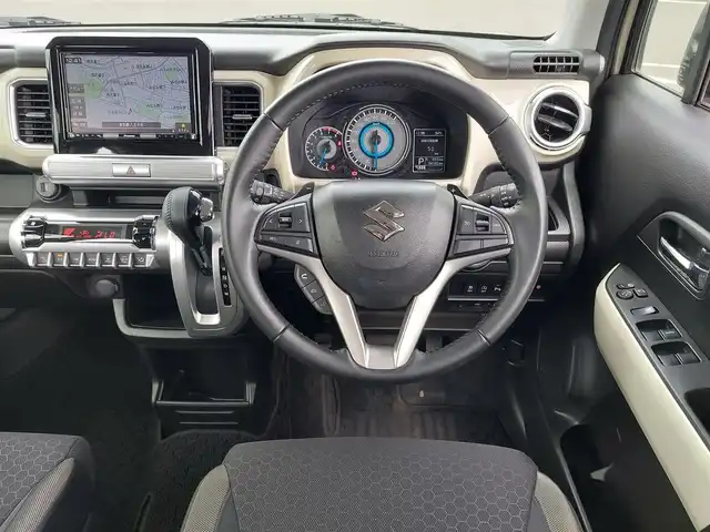 スズキ クロスビー HYBRID MZ 東京都 2020(令2)年 5.5万km キャラバンアイボリーパールメタリック/ブラック 2トーンルーフ 純正ナビ/・Bluetooth/・フルセグテレビ/・CD/DVD/アラウンドビューモニター/デュアルセンサーブレーキサポート/クルーズコントロール/純正アルミホイール/フロントフォグランプ/ビルトインETC/純正フロアマット/シートヒーター/LEDヘッドライト/プッシュスタート/新車保証書/取扱説明書/ドライブレコーダー/コーナーセンサー/キーレスエントリー