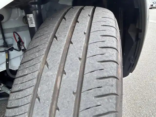 トヨタ シエンタ ハイブリッド Z 宮城県 2024(令6)年 0.7万km プラチナホワイトパールマイカ トヨタチームメイト/・アドバンストパーク/・パーキングサポートブレーキ（周囲静止物/後方歩行者）/・パノラミックビューモニター（床下透過表示機能付）/コンフォートパッケージ/・IRカット機能付ガラス/・ステアリングヒーター/・シートヒーター（運転席/助手席）/アクセサリーコンセント/寒冷地仕様/＝＝＝/セーフティセンス/・プリクラッシュセーフティ/・レーントレーシングアシスト/・レーンディパーチャーアラート/・レーダークルーズコントロール（停止保持機能有）/・アダプティブハイビームシステム/・ロードサインアシスト/・ドライバー異常時対応システム/・プロアクティブドライビングアシスト/・発進遅れ告知機能/パーキングサポートブレーキ（前後方静止物/後方接近車両）/ブラインドスポットモニター/ディスプレイオーディオプラス/・コネクティッドナビ対応10.5インチディスプレイ/・AppleCarPlay/AndroidAuto/・Bluetooth/・地デジTV/ドライブレコーダー/ETC車載機/ハンズフリーパワースライドドア（両側）