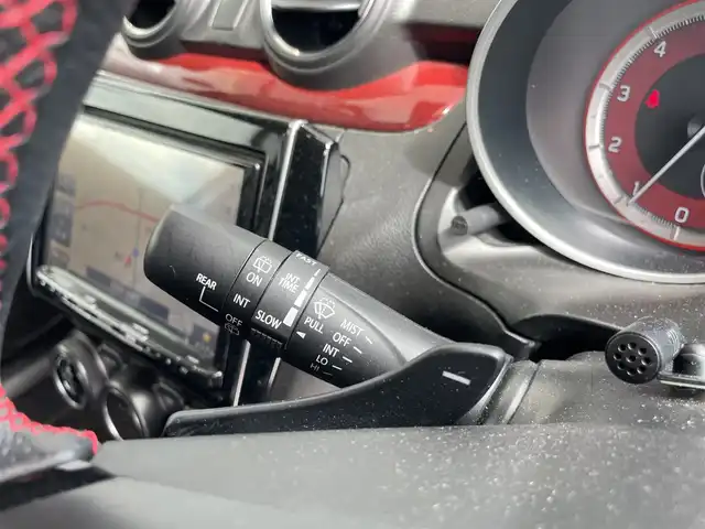 スズキ スイフト スポーツ セーフティPKG 愛知県 2019(平31)年 3.8万km ピュアホワイトP スズキセーフティパッケージ/純正SDナビ/全方位カメラ/クルーズコントロール/バックカメラ/純正アルミホイール/ETC2.0/LEDヘッドライト/オートライト/ドライブレコーダー/衝突軽減ブレーキ/フルセグテレビ/プッシュスタート/スマートキー/純正フロアマット