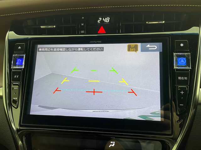 トヨタ ハリアー プレミアム 茨城県 2018(平30)年 7.5万km ホワイトパールクリスタルシャイン １０型ナビ　フルセグＴＶ　バックモニター　衝突軽減ブレーキ　電動リアゲート　ビルドインＥＴＣ　茶革シート　ＬＥＤヘッドライト　フォグランプ　純正１８インチアルミホイール　追従クルコン　横滑り防止装置