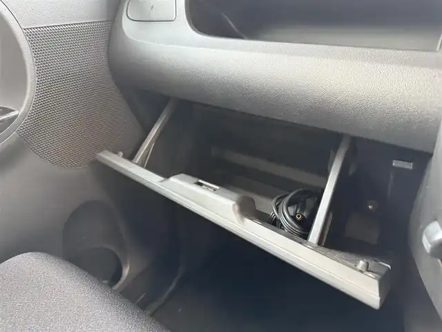 ダイハツ タント カスタム RS SA 千葉県 2014(平26)年 8.5万km パールホワイトⅢ 純正メモリナビ（FM/AM/CD/DVD/Bluetooth）/ワンセグTV/ETC/両側パワースライド/前方ドライブレコーダー/ワンオーナー/LEDヘッドライト/フォグランプ/純正アルミホイール/ISOFIX/保証書/取扱説明書/スペアキー/スマートキー/プッシュスタート