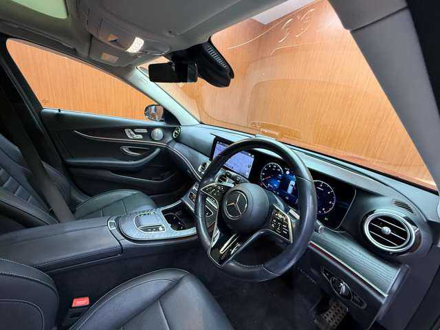 メルセデス・ベンツ Ｍ・ベンツ Ｅ２２０ｄ 4マチック オールテレイン 千葉県 2021(令3)年 4.3万km ヒヤシンスレッド エクスクルーシブＰＫＧ　/パノラマＳＲ　/黒革　/Ｂｕｒｍｅｓｔｅｒサウンド　/ＡＣＣ　/ＨＵＤ　/ナビ　/ＴＶ　/３６０°ＣａｒＰｌａｙ　/シートヒーター　/ベンチレーション　/ＲＳＰ　/１オーナー　/ＥＴＣ　/ドラレコ