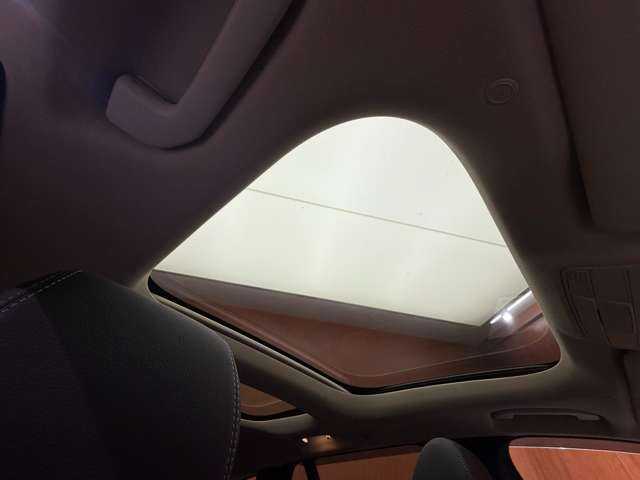 メルセデス・ベンツ Ｍ・ベンツ Ｅ２２０ｄ 4マチック オールテレイン 千葉県 2021(令3)年 4.3万km ヒヤシンスレッド エクスクルーシブＰＫＧ　/パノラマＳＲ　/黒革　/Ｂｕｒｍｅｓｔｅｒサウンド　/ＡＣＣ　/ＨＵＤ　/ナビ　/ＴＶ　/３６０°ＣａｒＰｌａｙ　/シートヒーター　/ベンチレーション　/ＲＳＰ　/１オーナー　/ＥＴＣ　/ドラレコ