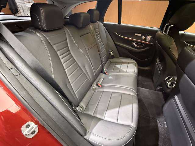 メルセデス・ベンツ Ｍ・ベンツ Ｅ２２０ｄ 4マチック オールテレイン 千葉県 2021(令3)年 4.3万km ヒヤシンスレッド エクスクルーシブＰＫＧ　/パノラマＳＲ　/黒革　/Ｂｕｒｍｅｓｔｅｒサウンド　/ＡＣＣ　/ＨＵＤ　/ナビ　/ＴＶ　/３６０°ＣａｒＰｌａｙ　/シートヒーター　/ベンチレーション　/ＲＳＰ　/１オーナー　/ＥＴＣ　/ドラレコ