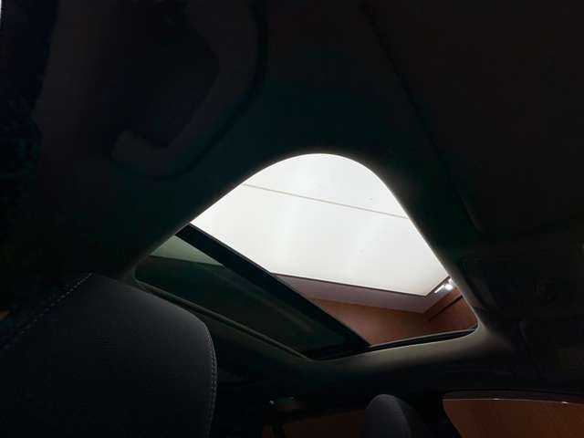 メルセデス・ベンツ Ｍ・ベンツ Ｅ２２０ｄ 4マチック オールテレイン 千葉県 2021(令3)年 4.3万km ヒヤシンスレッド エクスクルーシブＰＫＧ　/パノラマＳＲ　/黒革　/Ｂｕｒｍｅｓｔｅｒサウンド　/ＡＣＣ　/ＨＵＤ　/ナビ　/ＴＶ　/３６０°ＣａｒＰｌａｙ　/シートヒーター　/ベンチレーション　/ＲＳＰ　/１オーナー　/ＥＴＣ　/ドラレコ