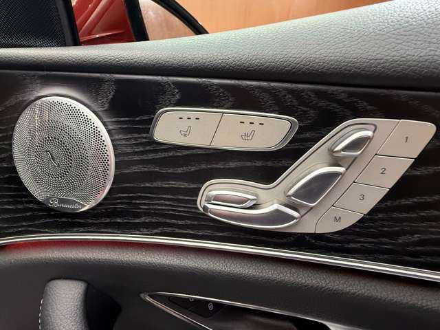 メルセデス・ベンツ Ｍ・ベンツ Ｅ２２０ｄ 4マチック オールテレイン 千葉県 2021(令3)年 4.3万km ヒヤシンスレッド エクスクルーシブＰＫＧ　/パノラマＳＲ　/黒革　/Ｂｕｒｍｅｓｔｅｒサウンド　/ＡＣＣ　/ＨＵＤ　/ナビ　/ＴＶ　/３６０°ＣａｒＰｌａｙ　/シートヒーター　/ベンチレーション　/ＲＳＰ　/１オーナー　/ＥＴＣ　/ドラレコ