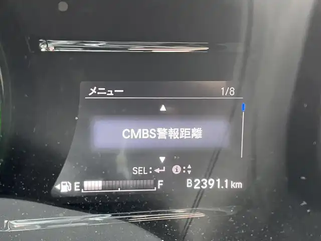 ホンダ ヴェゼル ハイブリッド Z ホンダセンシング 東京都 2018(平30)年 7.3万km ホワイトオーキッドパール ホンダセンシング　/・衝突軽減ブレーキ　/・誤発進抑制機能　/・ＡＣＣ　/・ＬＫＡＳ　/・先行車発進　/運転席助手席シートヒーター　/ハーフレザーシート　/ワンオーナー　/ＥＴＣ　/バックカメラ　/コンフォートビューパッケージ