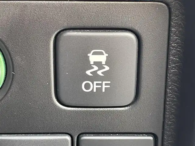 ホンダ ヴェゼル ハイブリッド Z ホンダセンシング 東京都 2018(平30)年 7.3万km ホワイトオーキッドパール ホンダセンシング　/・衝突軽減ブレーキ　/・誤発進抑制機能　/・ＡＣＣ　/・ＬＫＡＳ　/・先行車発進　/運転席助手席シートヒーター　/ハーフレザーシート　/ワンオーナー　/ＥＴＣ　/バックカメラ　/コンフォートビューパッケージ