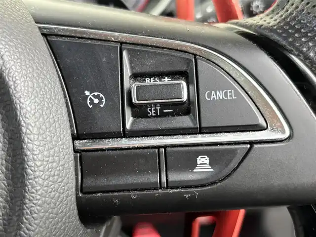 スズキ スイフト スポーツ 茨城県 2019(令1)年 7万km ピュアホワイトP 純正ナビ/(CD/DVD/TV/Bluetooth)/SilkBlazeスポイラー/サブウーファー（ts-wx610a）/スロットルコントローラー（pivot 3-drive pro）/ターボ計（DF19502)/レーダー探知機（AR-W55GA）/社外マフラー（ROSSO MODELLO）/室内LEDライト/xiangshangボンネットダンパー/パドルシフト/全方位カメラ/レーダークルーズコントロール/前後ドライブレコーダー/シートヒーター/レーンキープアシスト/スペアキー/衝突被害軽減ブレーキ/純正17インチアルミホイール