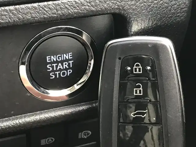 トヨタ ランドクルーザー プラド TX Lパッケージ 富山県 2021(令3)年 4.2万km ホワイトパールクリスタルシャイン 4WD/サンルーフ/純正ナビ/フルセグTV/Bluetooth/バックカメラ/ドライブレコーダー/プリクラッシュセーフティ/クリアランスソナー/コーナーセンサー/レーダークルーズコントロール/レザーシート/パワーシート/シートヒーター／エアシート/ルーフレール/ETC